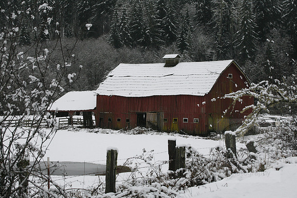 Barn Oregon Coast 2560